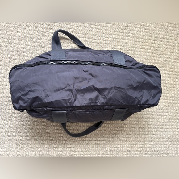 Adidas by Stella McCartney Black Duffle Yoga Gym Bag - Dark Grey - Picture 10 of 15